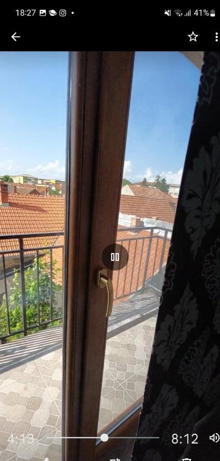 Apartament Teo Caransebeş Exteriér fotografie